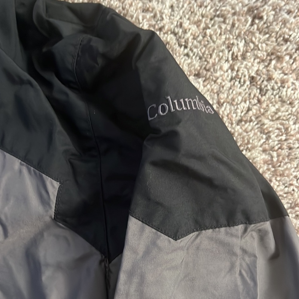 Columbia Jacket - Picture 3 of 7